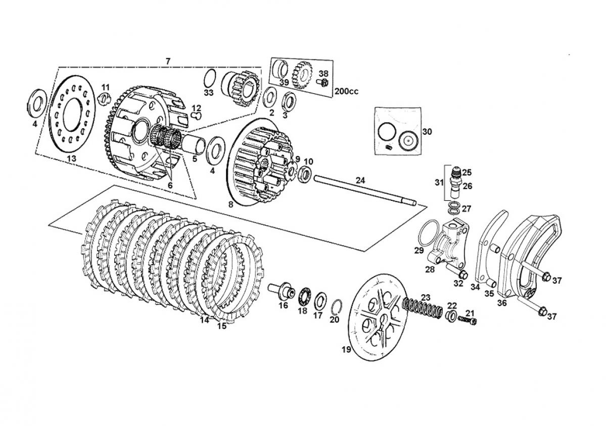 ec-2t-2015-300cc-embrayage.jpg