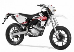 marathon-125-ac-sm-2012-blanc.jpg