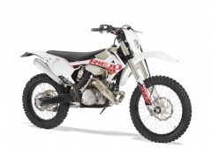 mr-200-ranger-2022-blanc