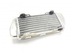 radiateur-gauche-marathon-competition-rieju-000.580.6002.jpg